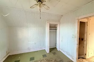 17 Schley St, Garfield, NJ 07026 - Photo 6