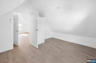 46 Garden Pl, Edgewater, NJ 07020 - Photo 24