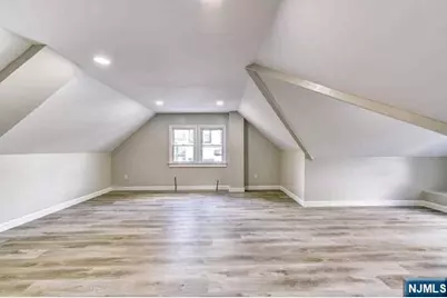 165 Madison Street, Wood Ridge, NJ 07075 - Photo 32