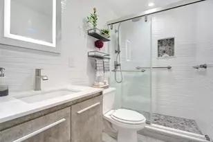 250 Gorge Road 17L, Cliffside Park, NJ 07010 - Photo 14