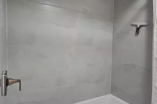 101 Glen Ave, Paramus, NJ 07652 - Photo 24