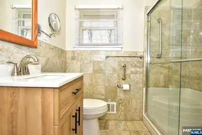 247 Rafkind Road, Bloomingdale, NJ 07403 - Photo 14