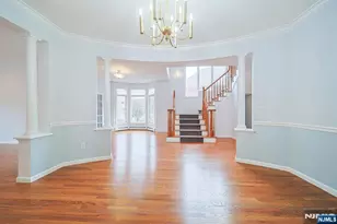112 Winding Creek Way, Old Tappan, NJ 07675 - Photo 8