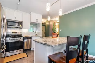 6050 Blvd East 3E, West New York, NJ 07093 - Photo 8