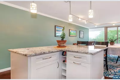 6050 Boulevard East 3E #3E, West New York, NJ 07093 - Photo 6