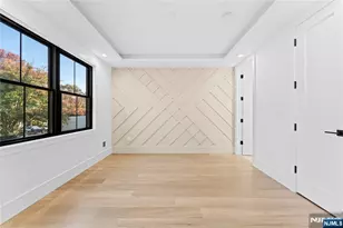 215 Kensington Rd, River Edge, NJ 07661 - Photo 14