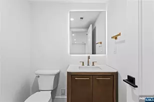 215 Kensington Rd, River Edge, NJ 07661 - Photo 34