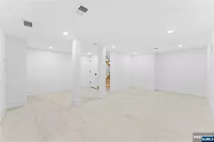 215 Kensington Rd, River Edge, NJ 07661 - Photo 32