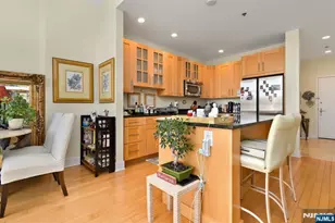 1125 Maxwell Ln 624, Hoboken, NJ 07030 - Photo 20