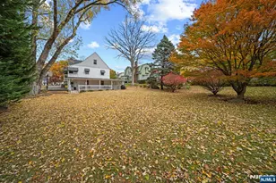 70 Highland Ave, Midland Park, NJ 07432 - Photo 36