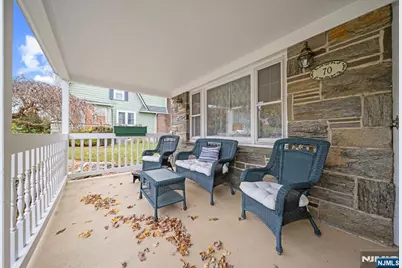 70 Highland Avenue, Midland Park, NJ 07432 - Photo 2