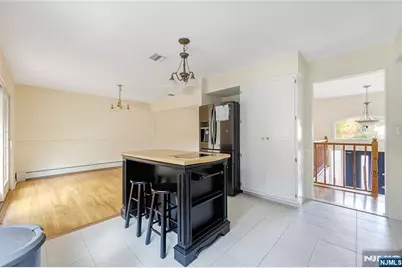 55 Carlson Court, Closter, NJ 07624 - Photo 12