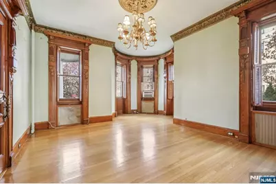 7722 Broadway, North Bergen, NJ 07047 - Photo 10