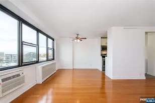 500 Central Ave 717, Union City, NJ 07087 - Photo 4