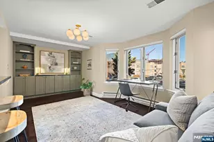 307 Chase Ct, Edgewater, NJ 07020 - Photo 14