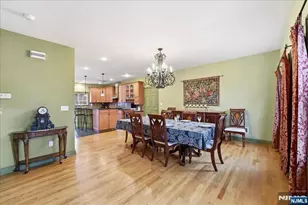 605 Craig Ave, Paramus, NJ 07652 - Photo 22