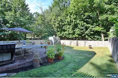 314 Hirschfeld Place, New Milford, NJ 07646 - Photo 42