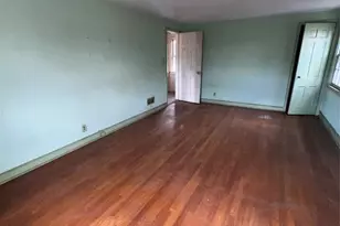 99 Park Ave, North Arlington, NJ 07031 - Photo 2