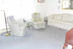 453 Liberty Street 14, Little Ferry, NJ 07643 - Photo 2