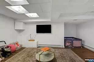 384 Mountain Ave, Washington Township, NJ 07676 - Photo 16