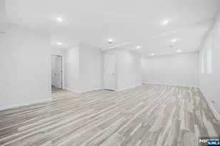 510 Anthony Ct, Lyndhurst Township, NJ 07071 - Photo 22