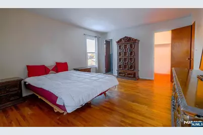 17A Garden Drive, Elmwood Park, NJ 07407 - Photo 16