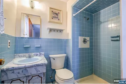17A Garden Drive, Elmwood Park, NJ 07407 - Photo 14
