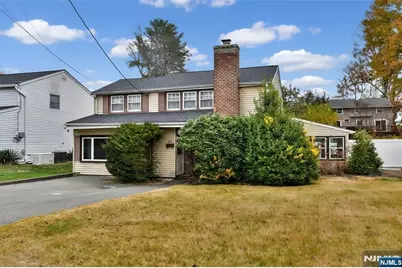 31 Campbell Street, Waldwick, NJ 07463 - Photo 1