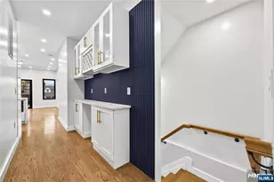 482 Kennedy Blvd, Bayonne, NJ 07002 - Photo 18