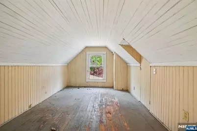 197 Fullerton Avenue, Montclair, NJ 07042 - Photo 24