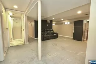 489 N 11th St, Newark, NJ 07107 - Photo 22