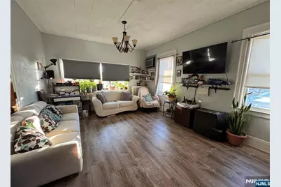 [Address not provided], North Bergen, NJ 07047 - Photo 8