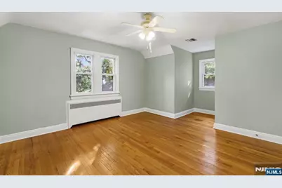 654 Suffern Road, Teaneck Township, NJ 07666 - Photo 22
