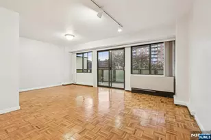 150 Overlook Ave 6H, Hackensack, NJ 07601 - Photo 10