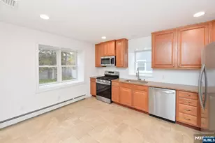 18 Ave A, Mahwah, NJ 07430 - Photo 10