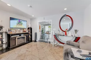 62 Grove Ave, Rochelle Park Township, NJ 07662 - Photo 20