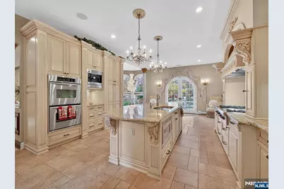 32 Chadwick Road, Hillsdale, NJ 07642 - Photo 16