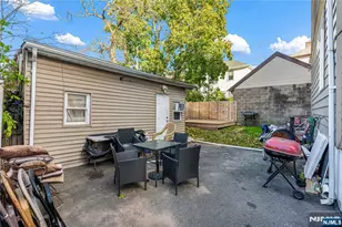 142 Delmar Pl, Irvington, NJ 07111 - Photo 36