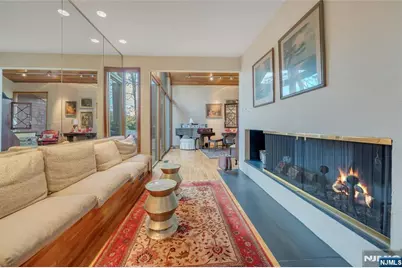 262 W Saddle River Road, Upper Saddle River, NJ 07458 - Photo 6