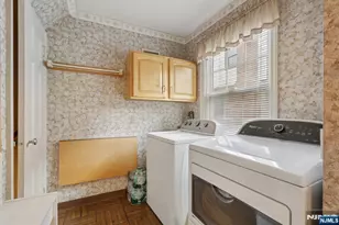 52 Surrey Ln, Tenafly, NJ 07670 - Photo 36