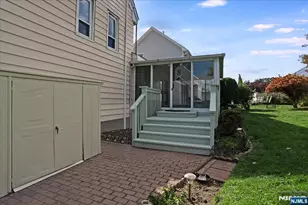 24 Lorrie Ln, Clifton, NJ 07012 - Photo 24