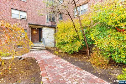 3021 Edwin 3J #3J, Fort Lee, NJ 07024 - Photo 12