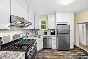 138 Knickerbocker Rd, Englewood, NJ 07631 - Photo 6