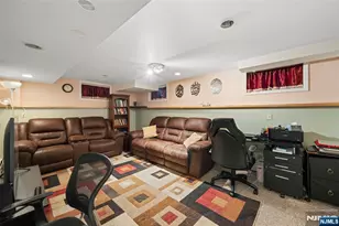 71 Fernwood Ct, Clifton, NJ 07011 - Photo 16