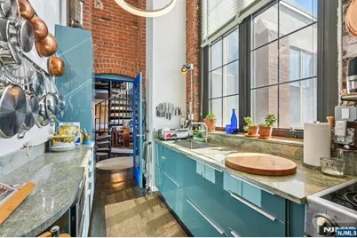 366-382 Trenton 5D #5D, Paterson, NJ 07503 - Photo 10