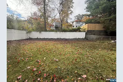 67 Sherwood Avenue, Haledon, NJ 07508 - Photo 4