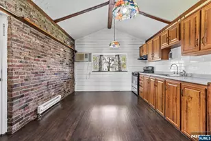 611 New York Ave, Lyndhurst Township, NJ 07071 - Photo 8