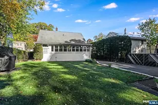 29 Lynwood Rd, Verona, NJ 07044 - Photo 24