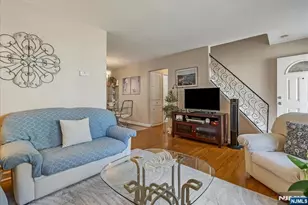 29 Lynwood Rd, Verona, NJ 07044 - Photo 6