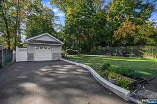 29 Lynwood Rd, Verona, NJ 07044 - Photo 22